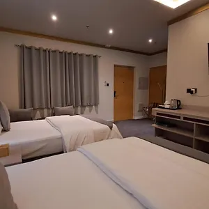 Daraysh Hotel
